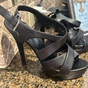 Jessica Simpson heels